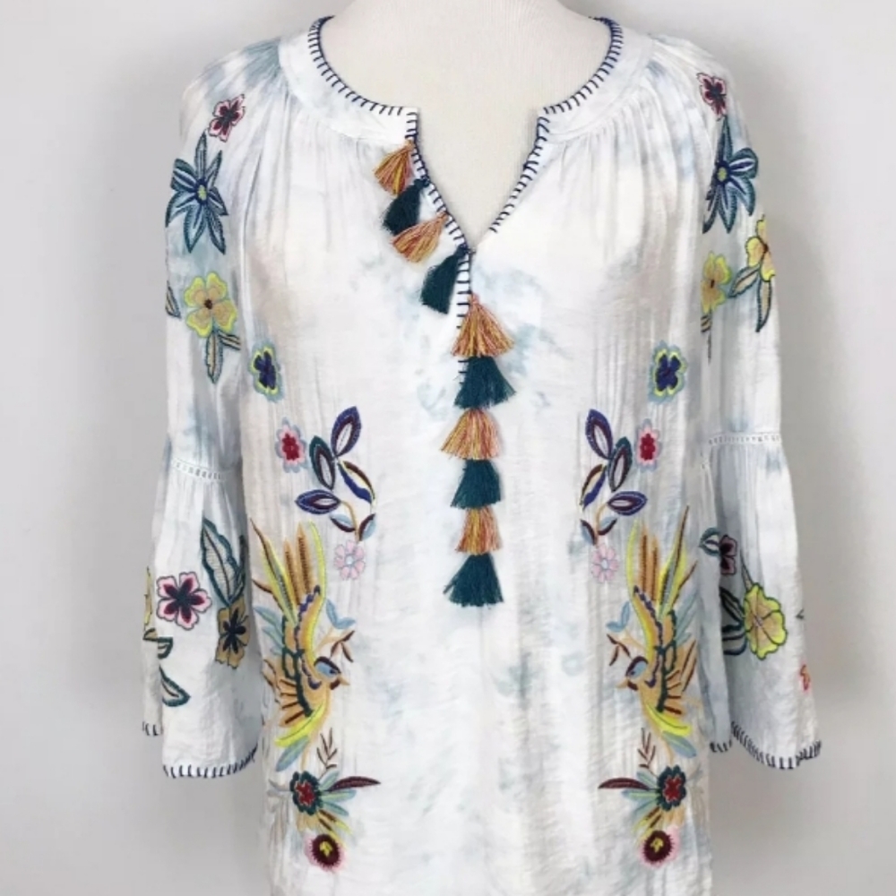 JOHN MARK Women’s SMALL White Floral EMBROIDERED P
